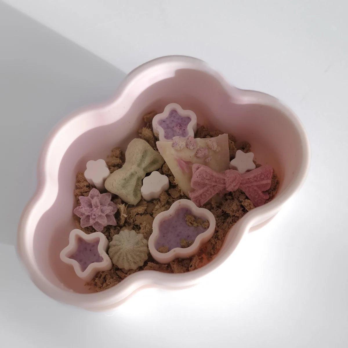 nimbus forage feeder in peony