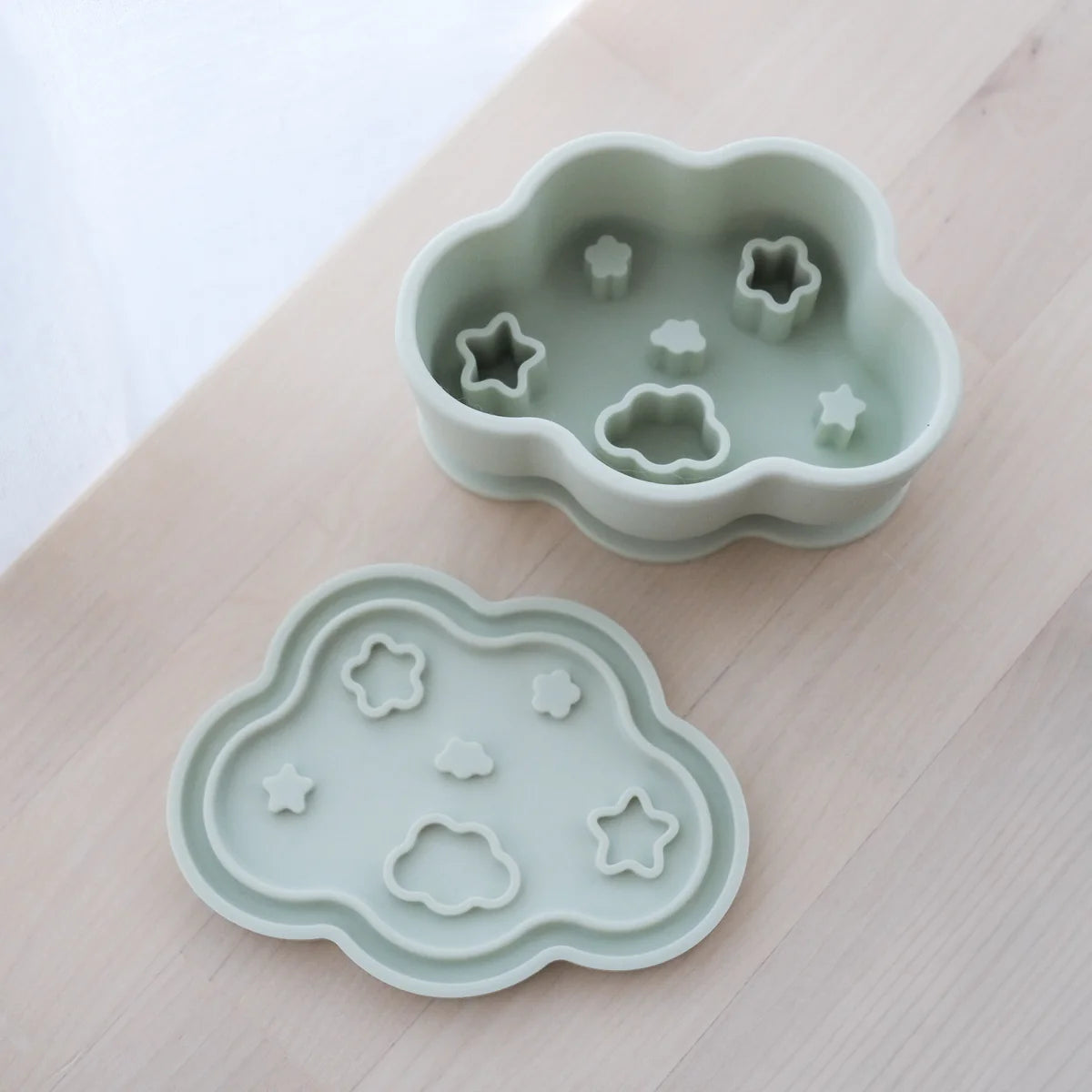 nimbus forage feeder in matcha