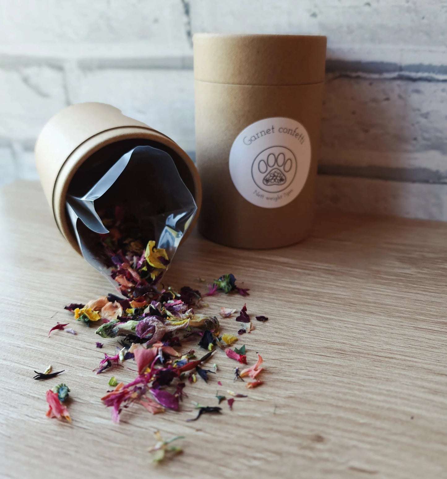 Garnet Confetti (Six flowers)